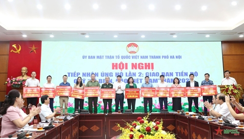 Hà Nội tiếp nhận ủng hộ Quỹ ''Vì biển, đảo Việt Nam'' gần 5 tỷ đồng đợt 2